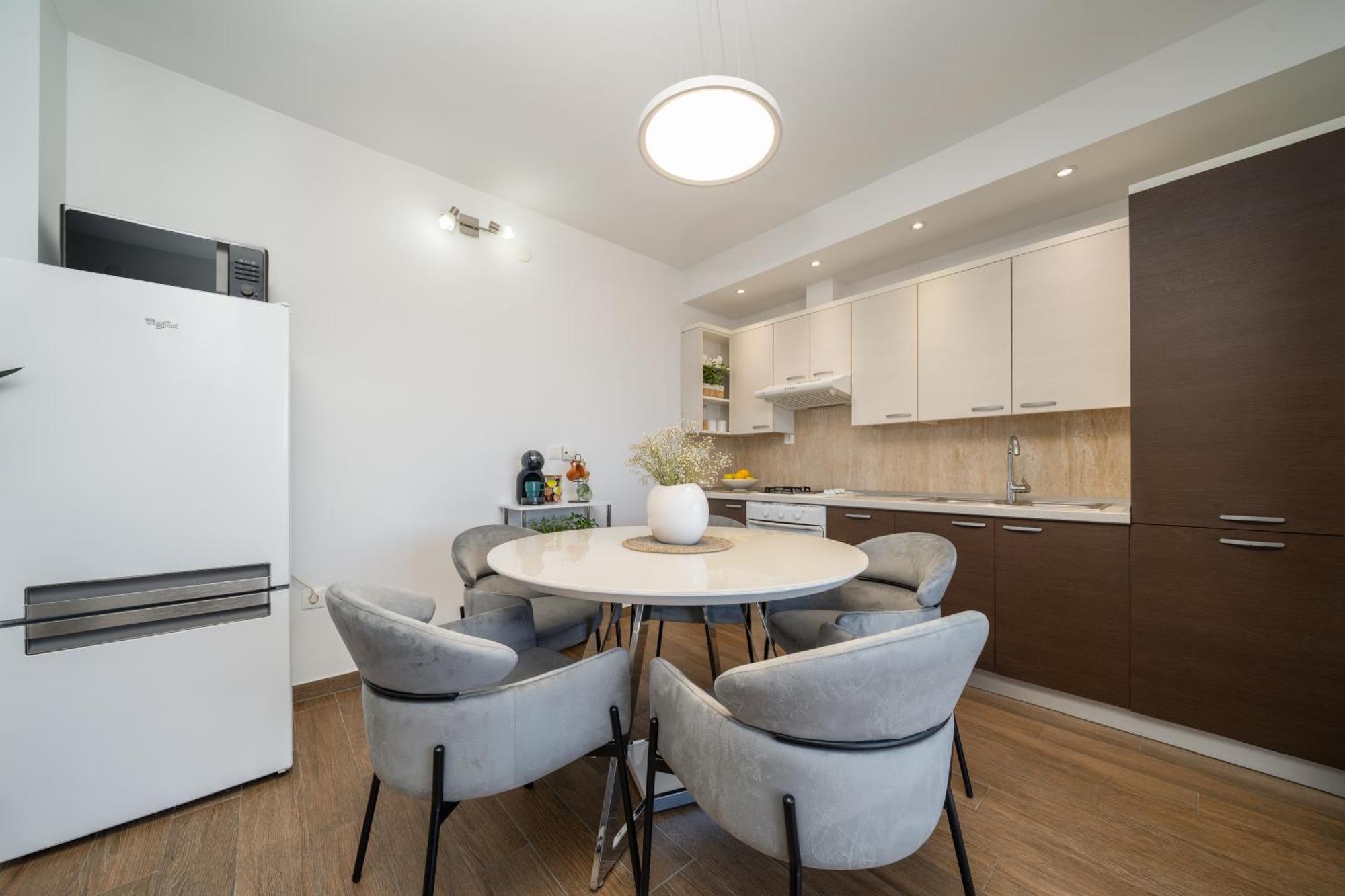 Apartment Ana Makarska Ngoại thất bức ảnh
